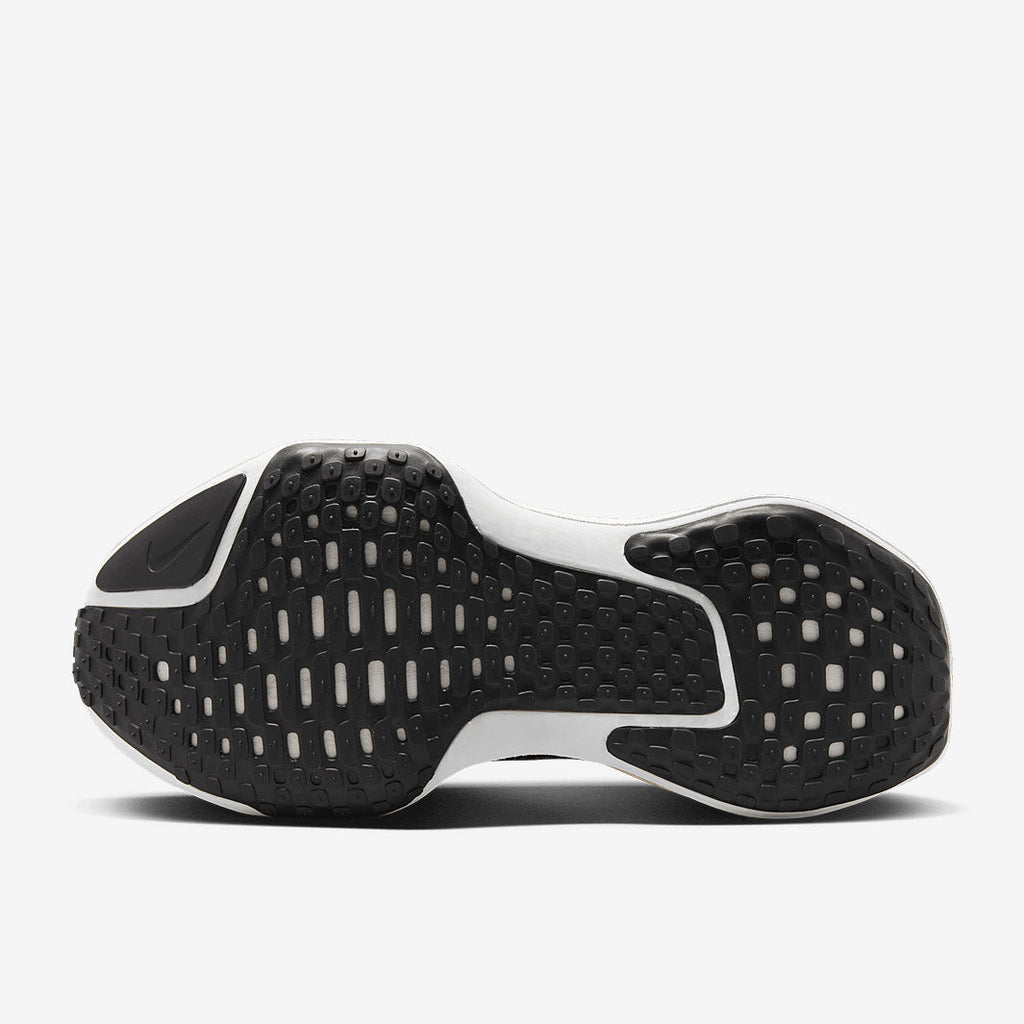 Nike Invincible 3 Wide - Black/White-Coconut Milk