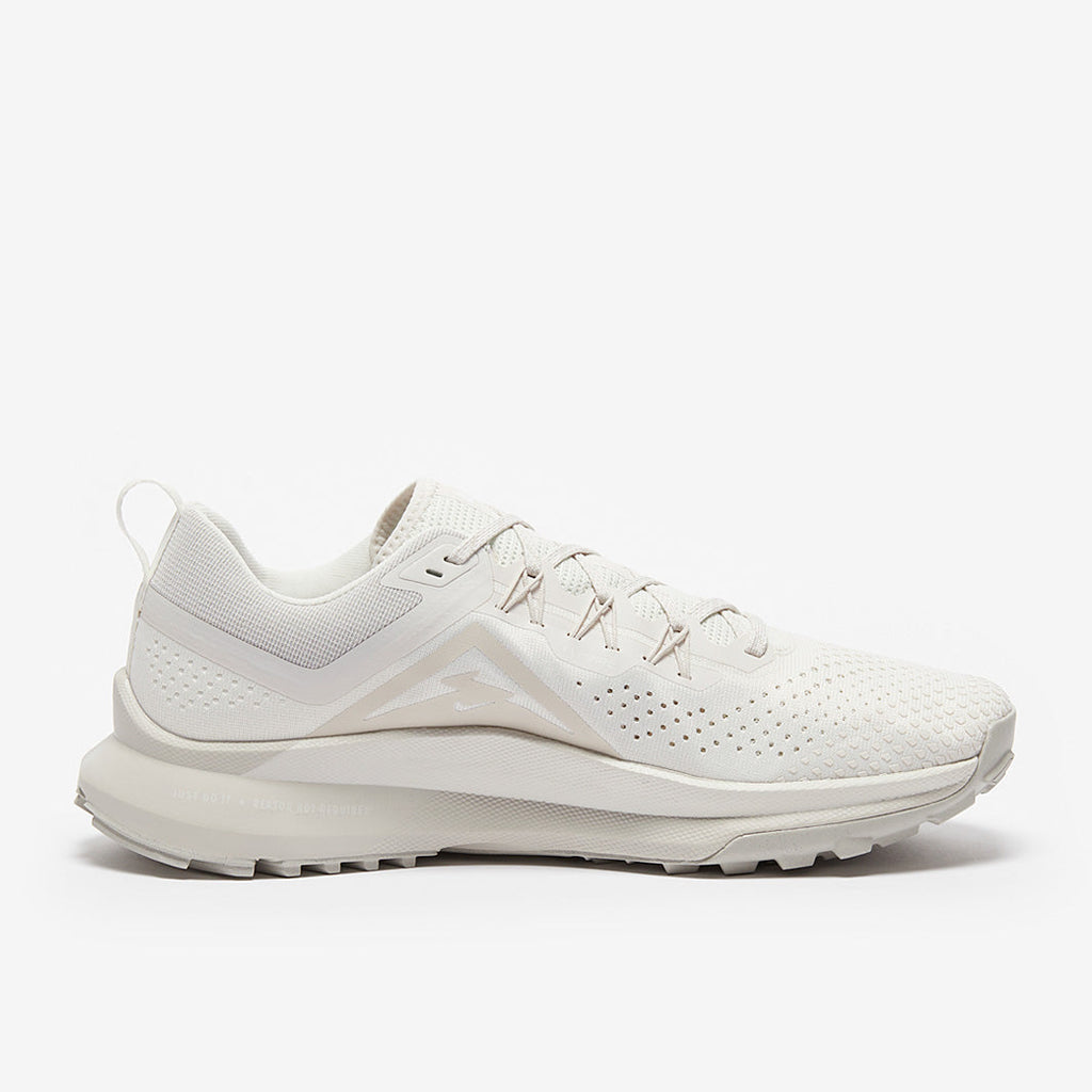 Nike Pegasus Trail 4