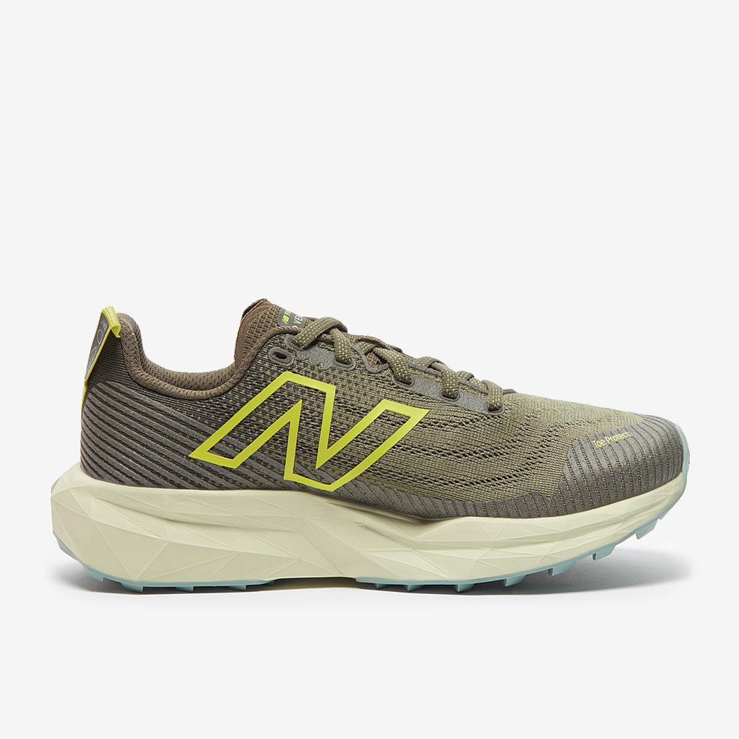 New Balance Summit Unknown V3