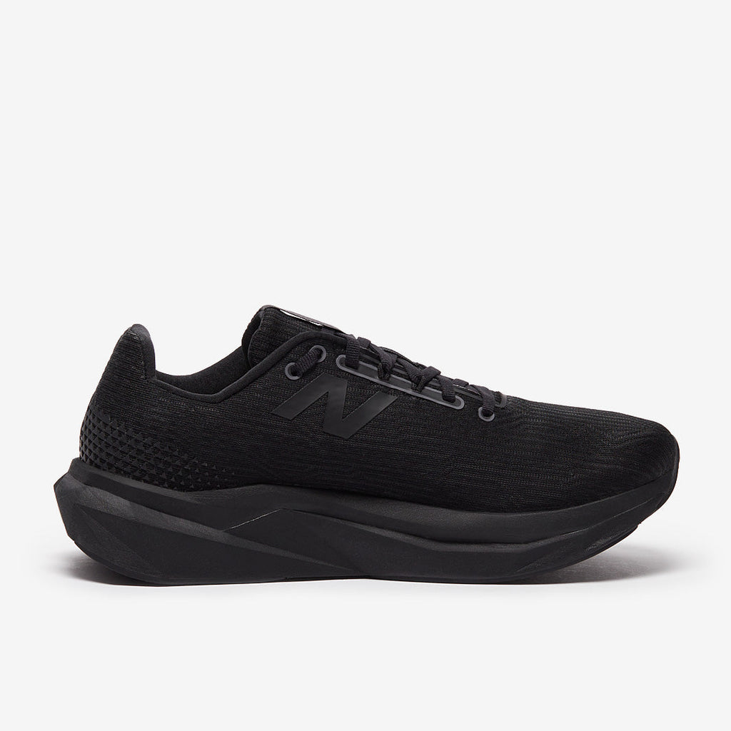 New Balance FuelCell Propel v5