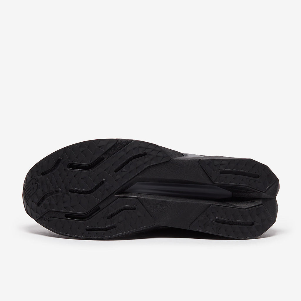 New Balance FuelCell Propel v5