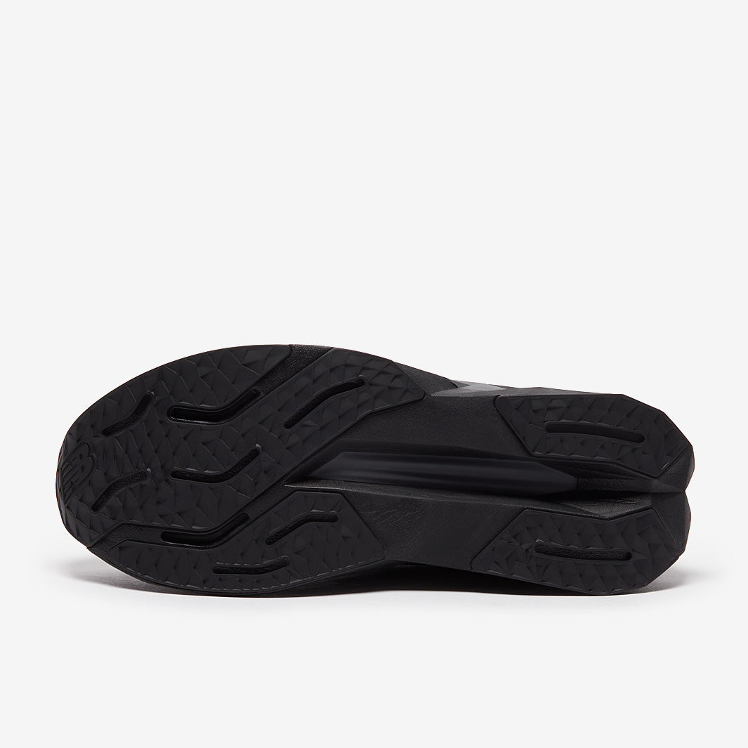 New Balance FuelCell Propel v5