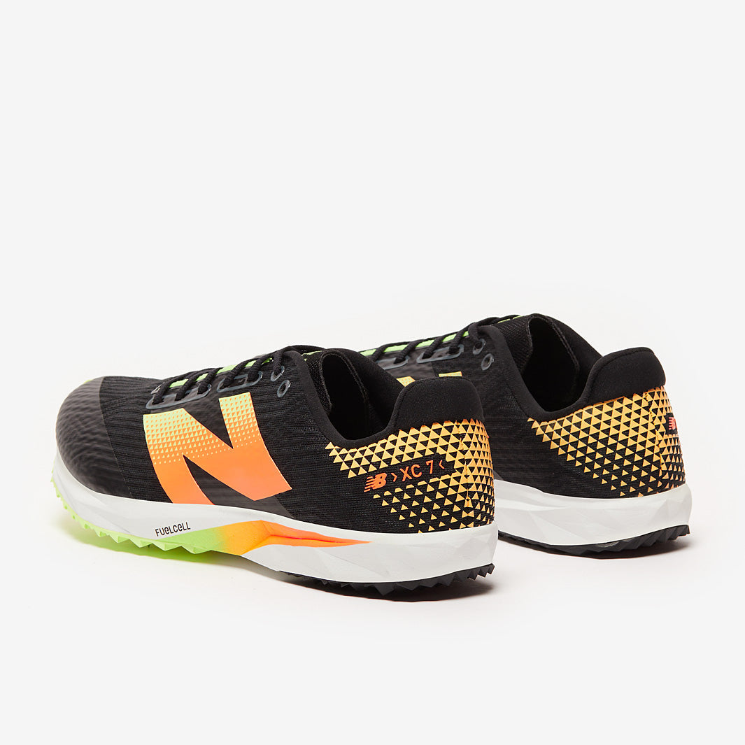 New Balance FuelCell XC7 v5