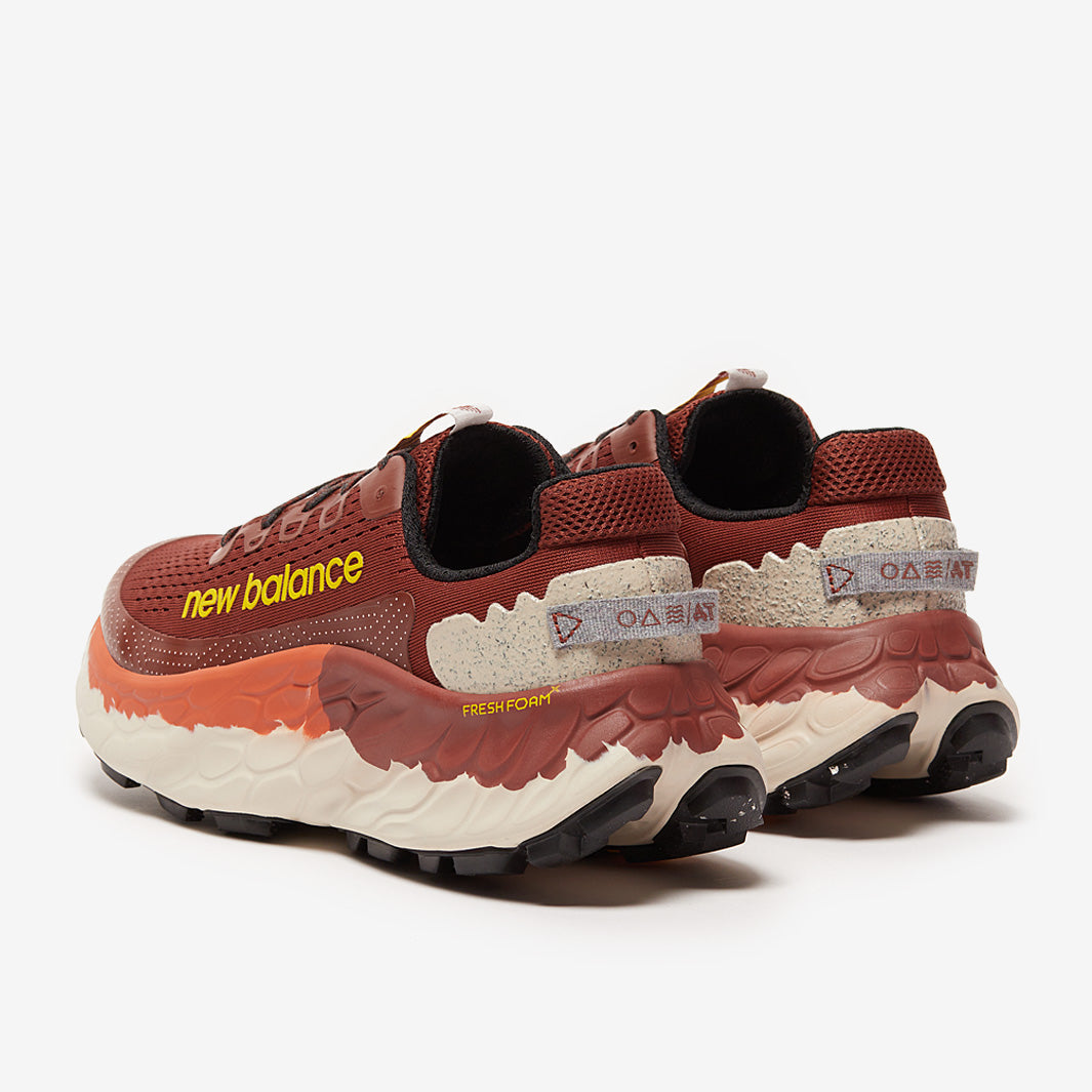 New Balance Fresh Foam X More Trail v3