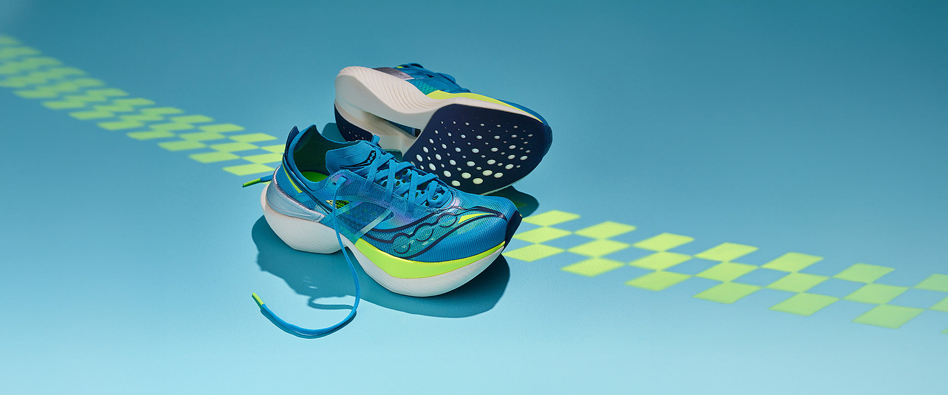 Saucony Endorphin Elite