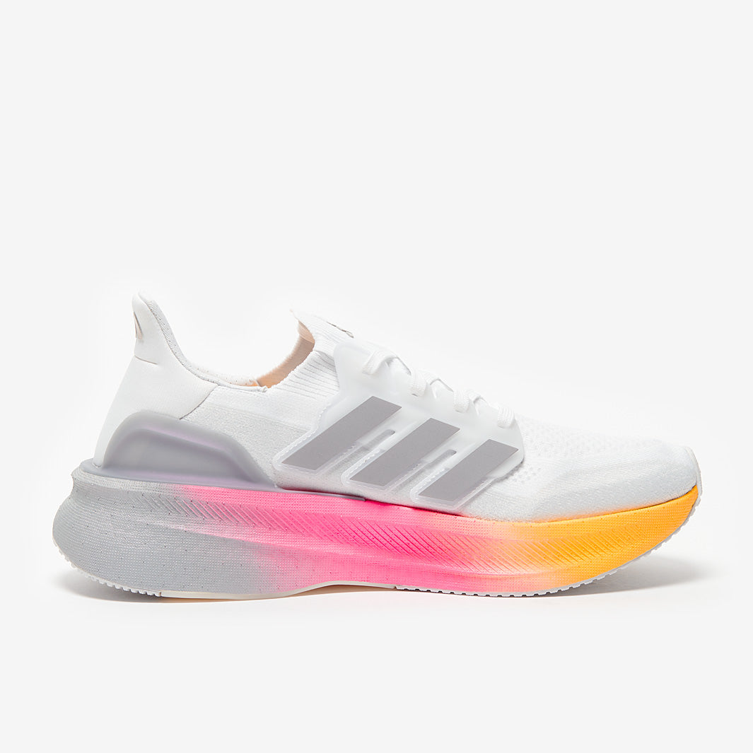 adidas Ultraboost 5