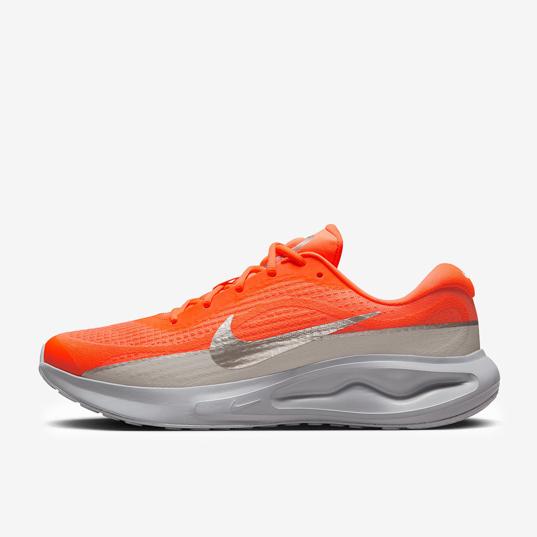 Nike Journey Run Premium - Hyper Crimson/Metallic Silver