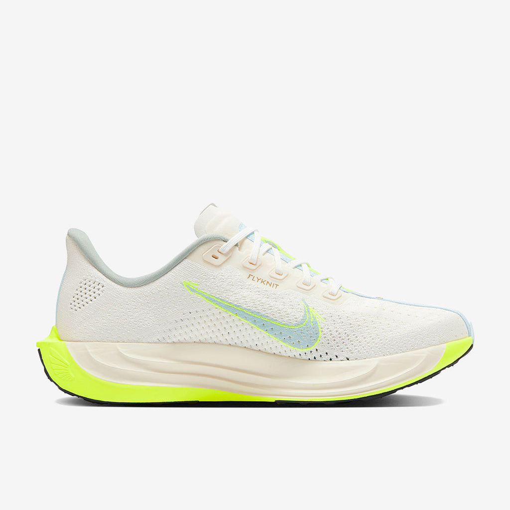 Nike Pegasus Plus - Sail/Black-Pale Ivory
