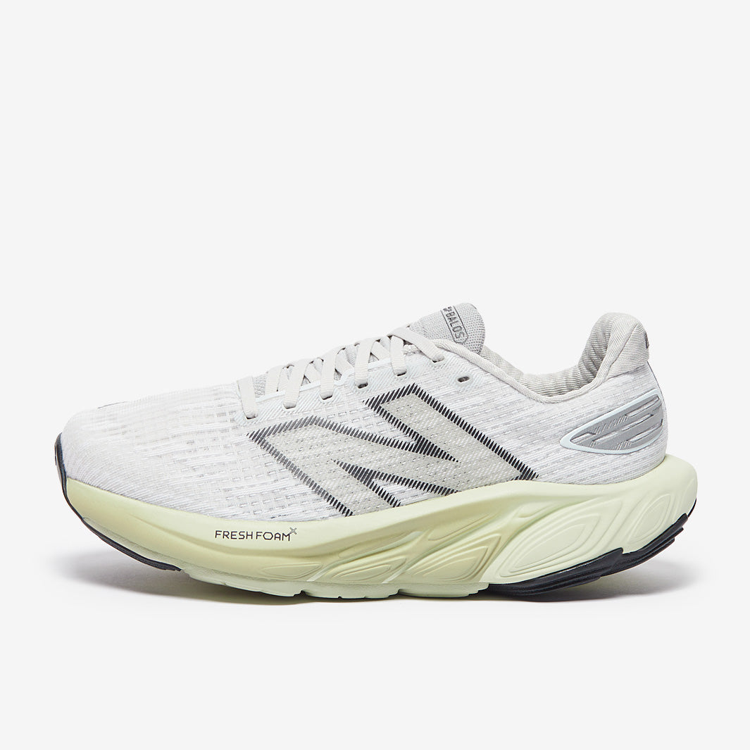 New Balance Fresh Foam X Balos V1