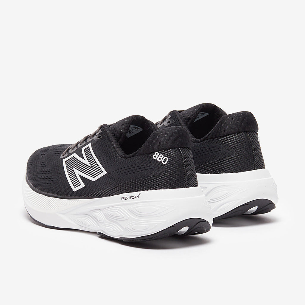 New Balance Fresh Foam X 880V15