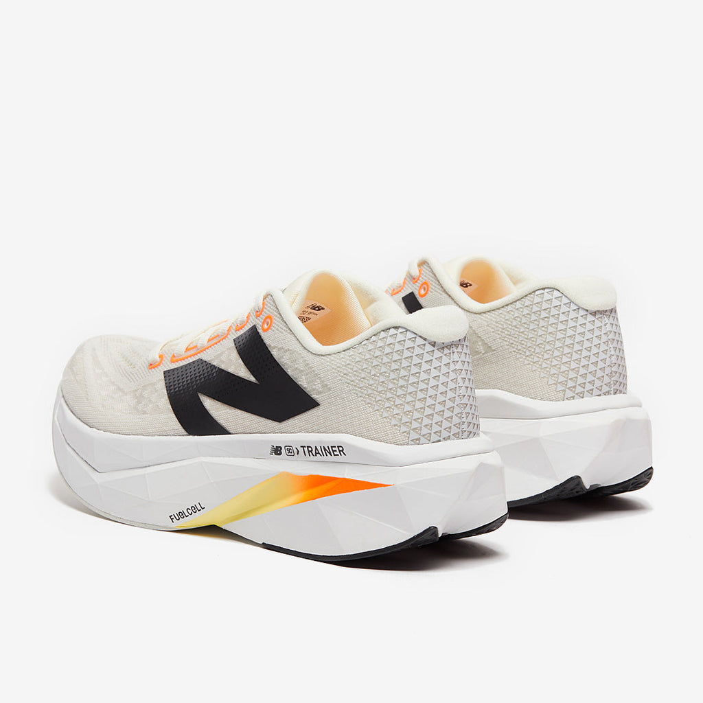 New Balance Fuelcell Supercomp Trainer V3