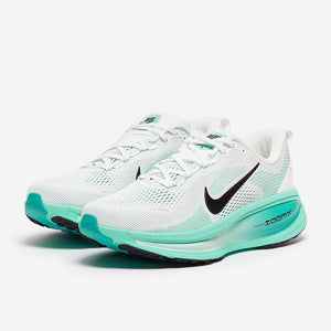 Nike Vomero 18