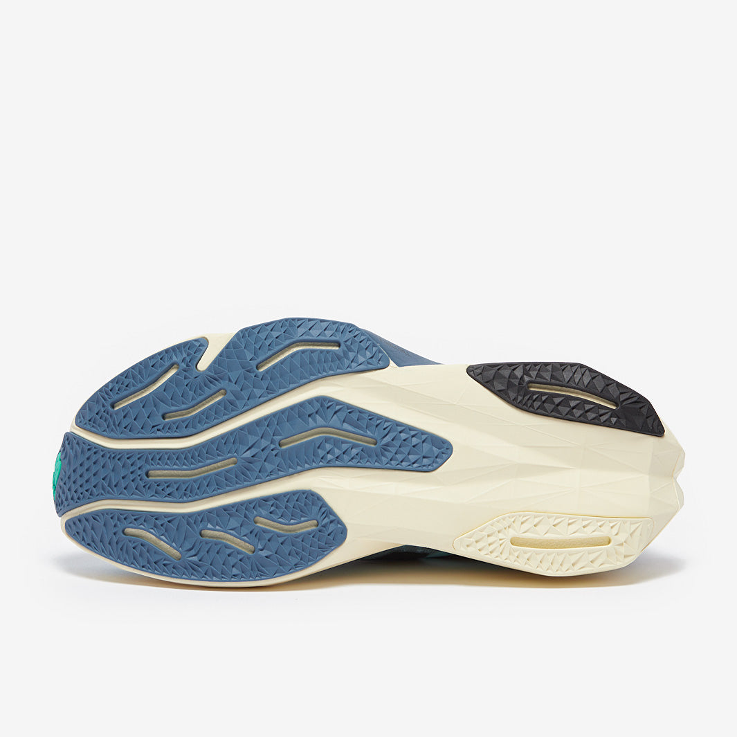 New Balance FuelCell Rebel v4 Heron
