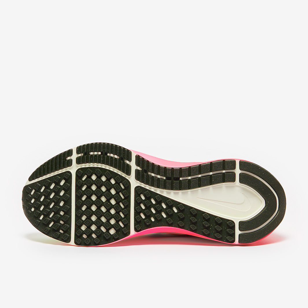 Nike Structure 25