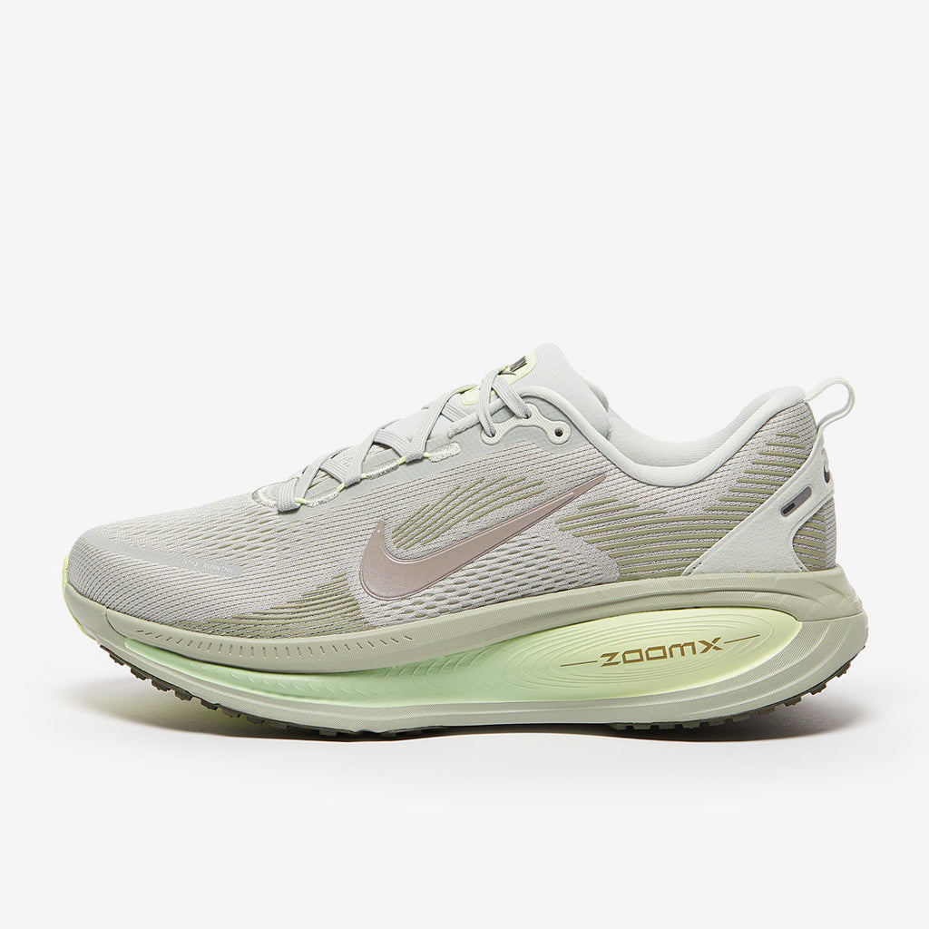 Nike Vomero 18