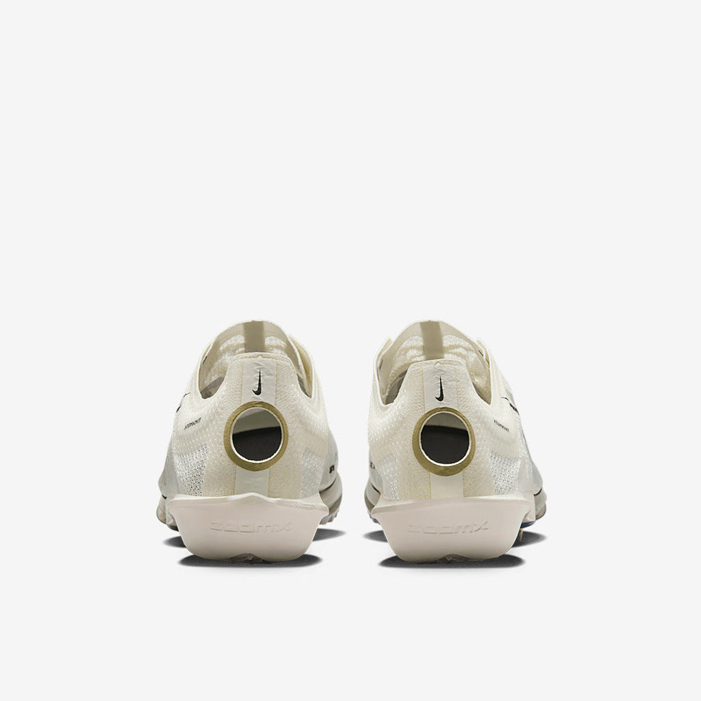 Nike Air Zoom Victory 2