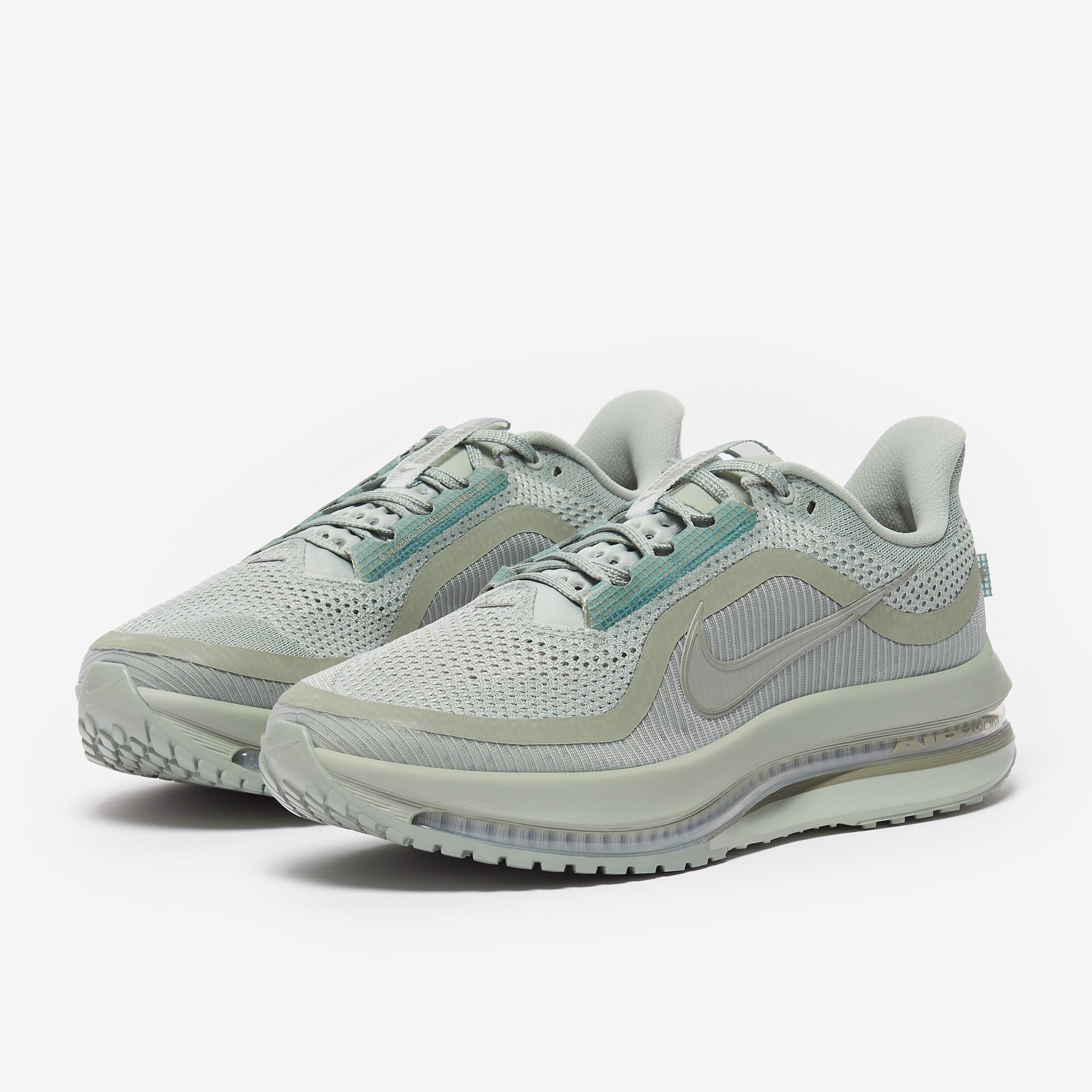 Nike Pegasus Premium