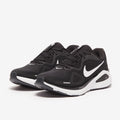 Nike Structure 26