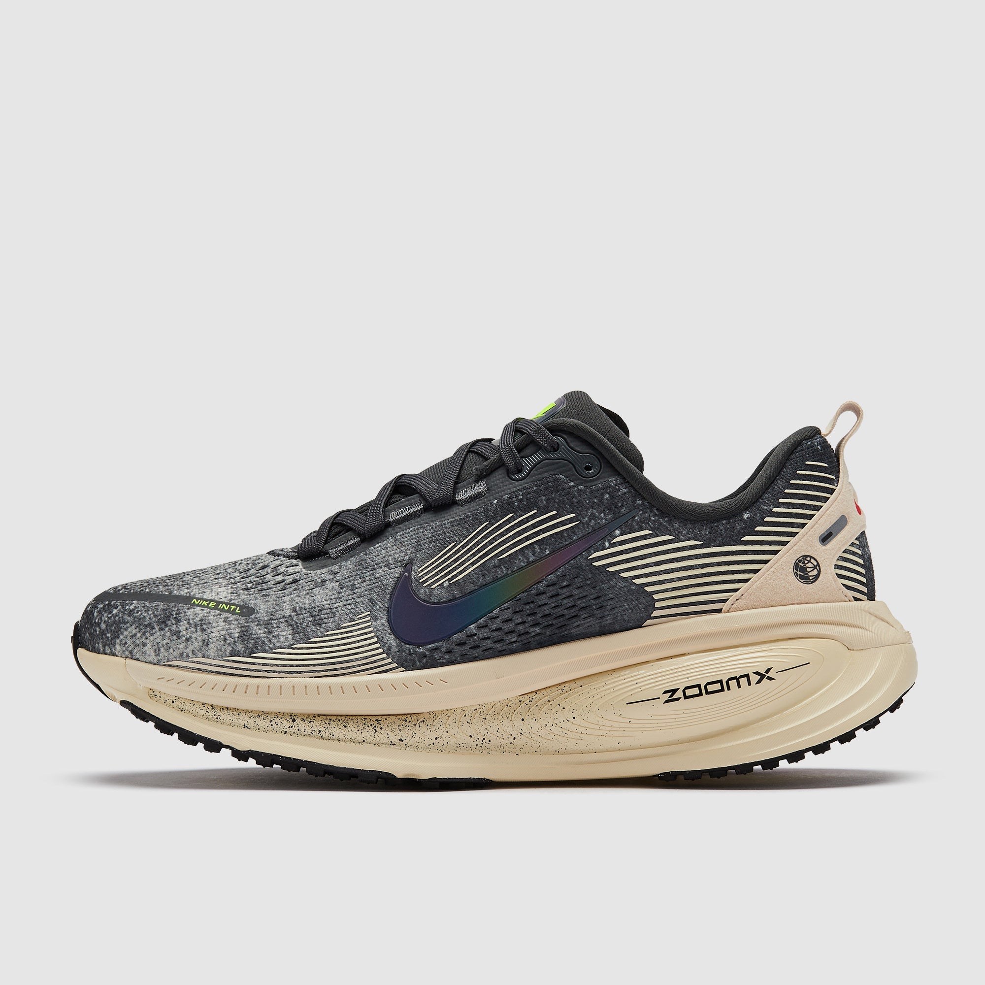 Nike Vomero 18