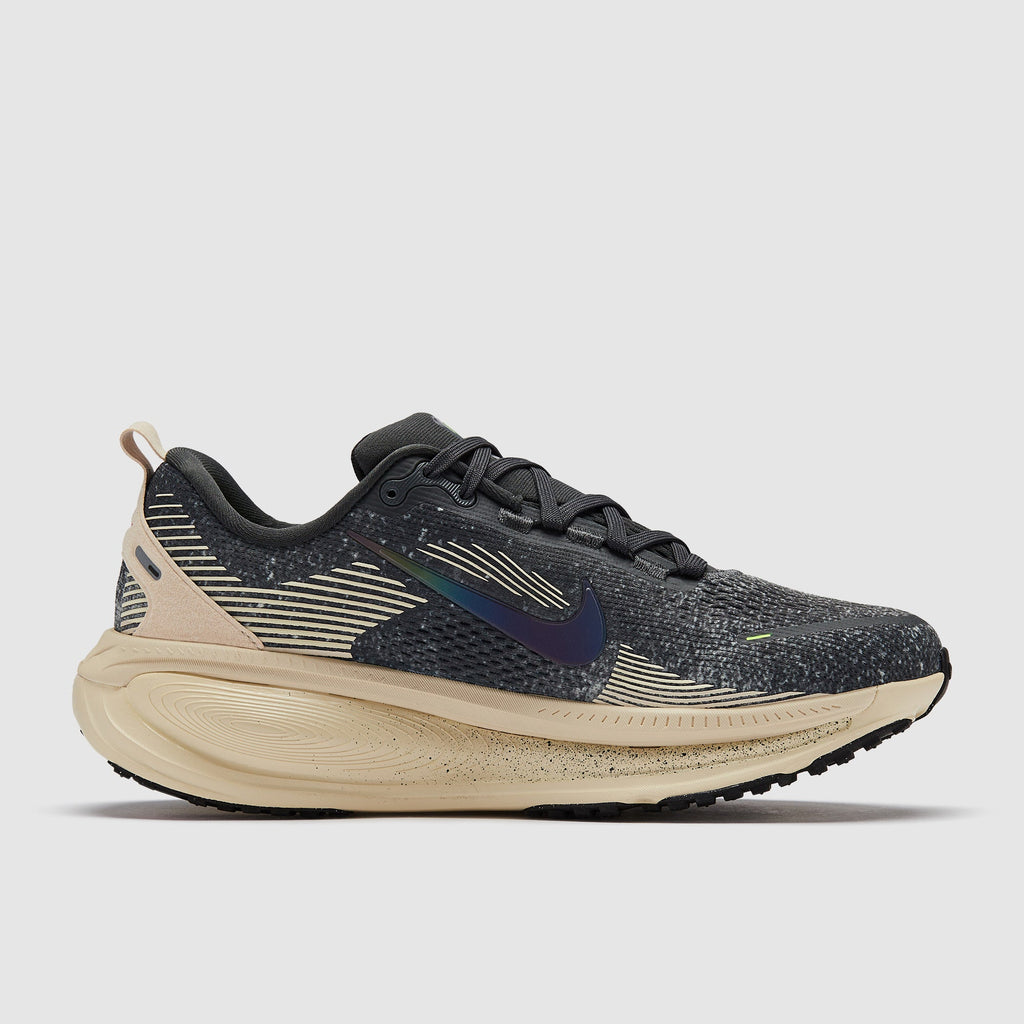 Nike Vomero 18