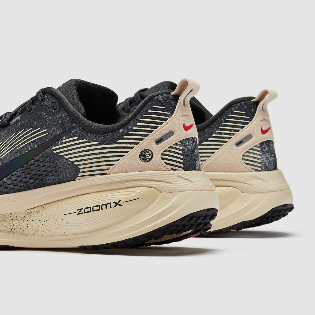 Nike Vomero 18