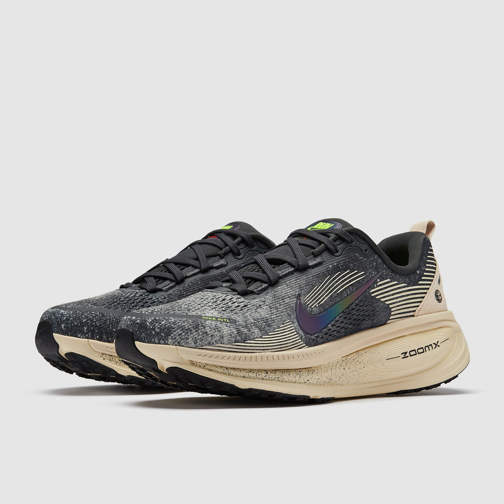 Nike Vomero 18