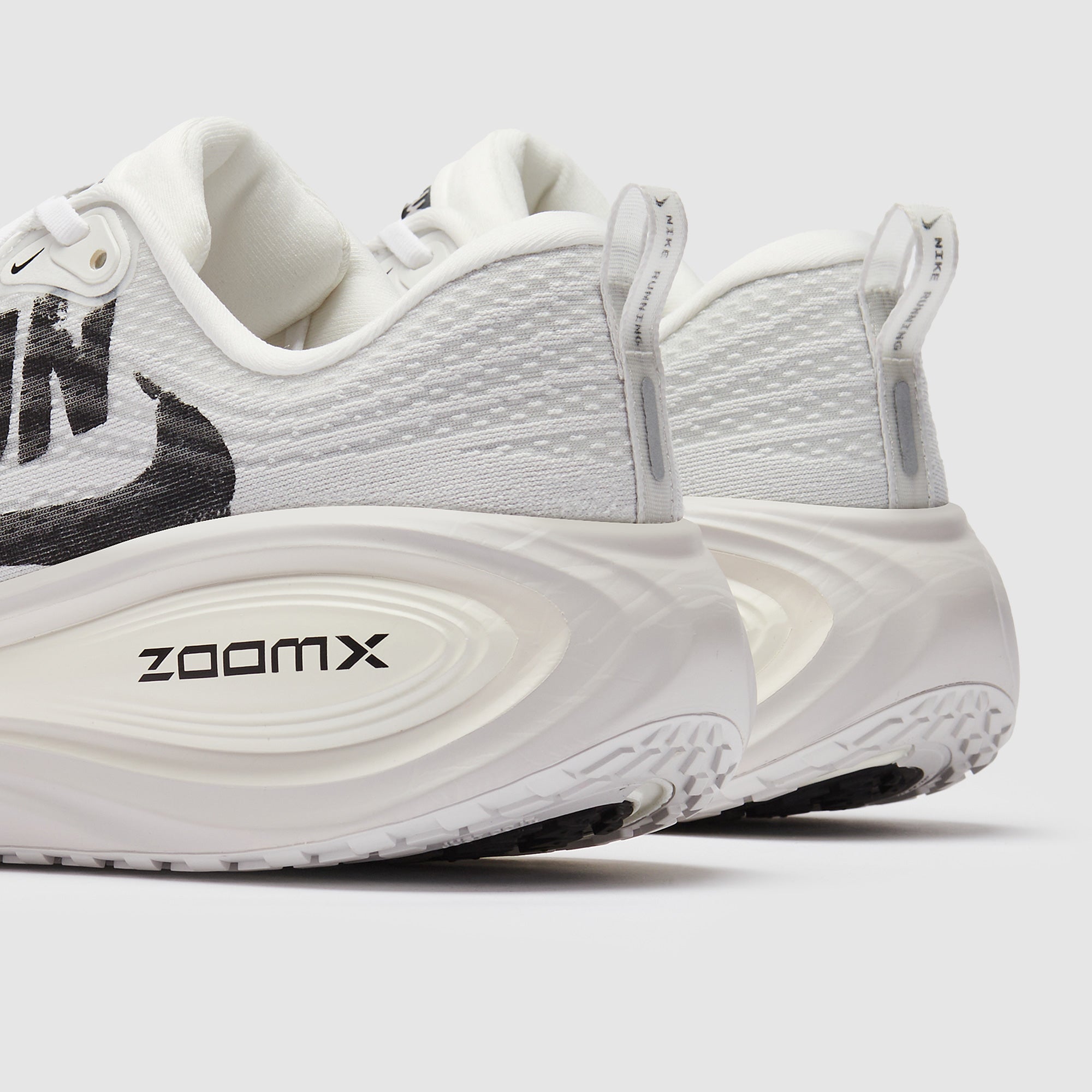 Nike Vomero Plus