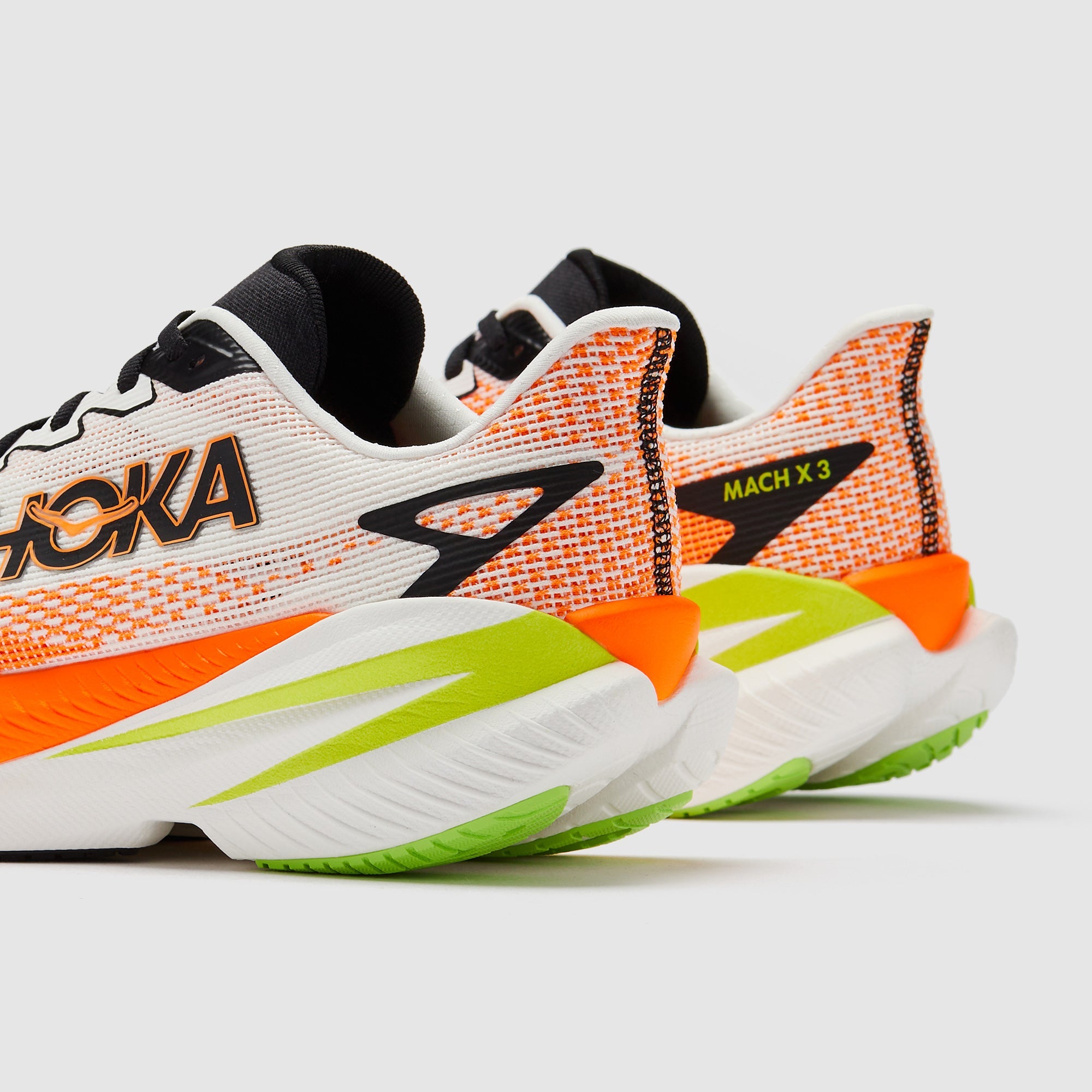 Hoka Mach X 3