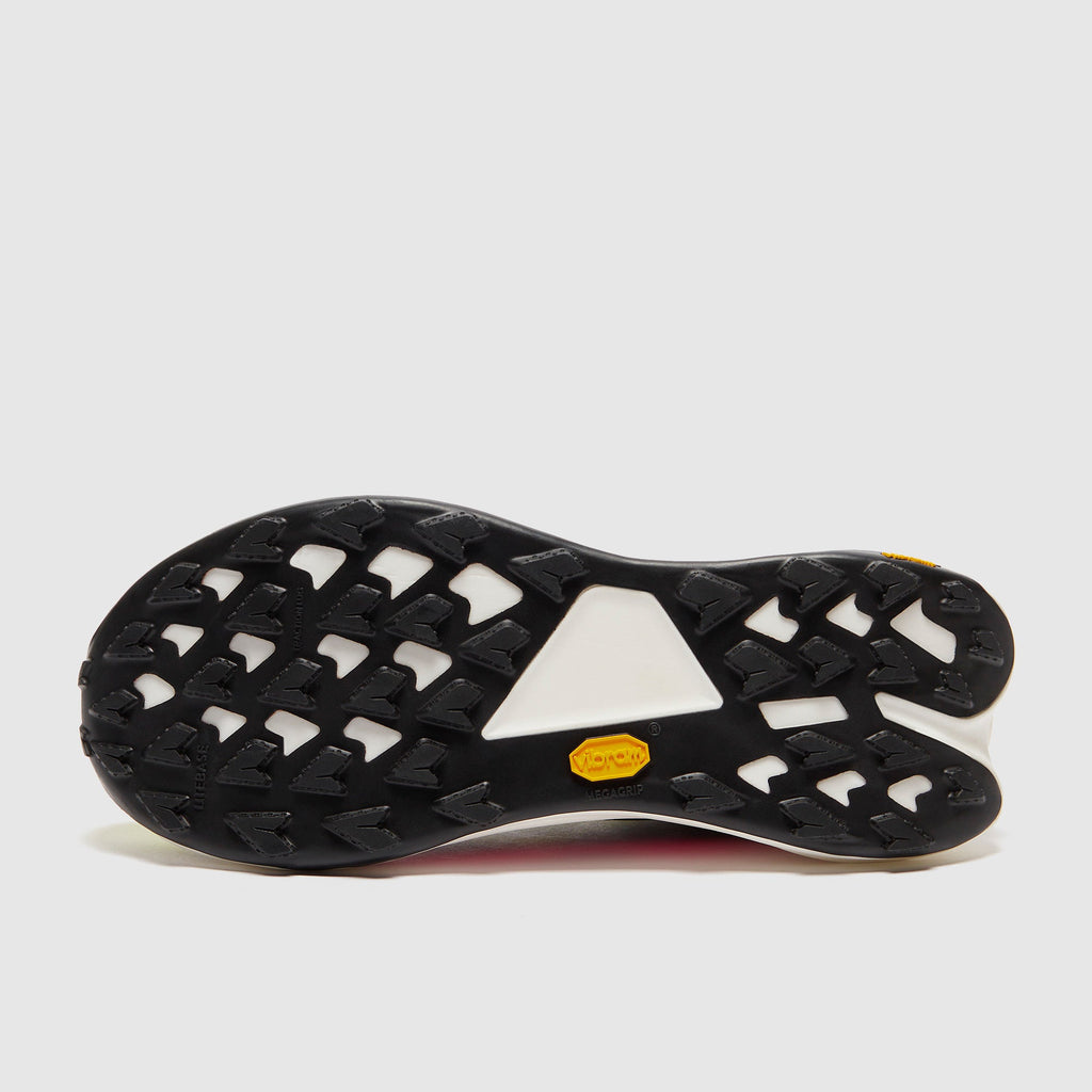 Hoka Tecton X 3