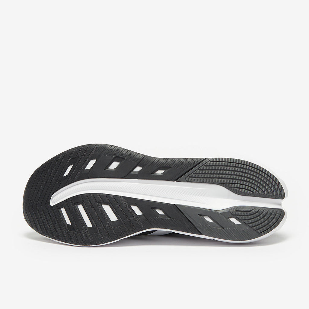 adidas Questar 3
