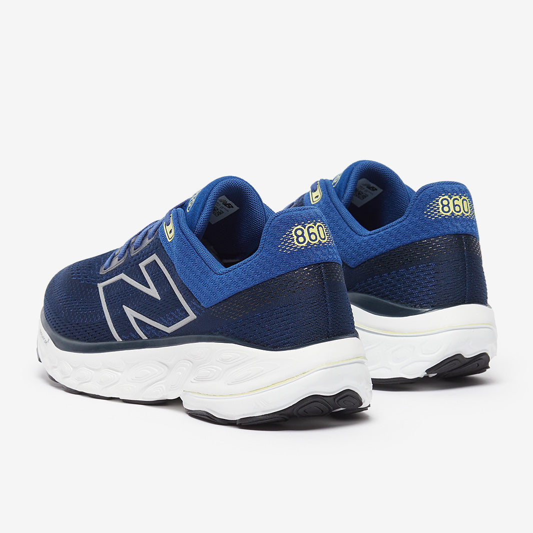 New Balance 860v14