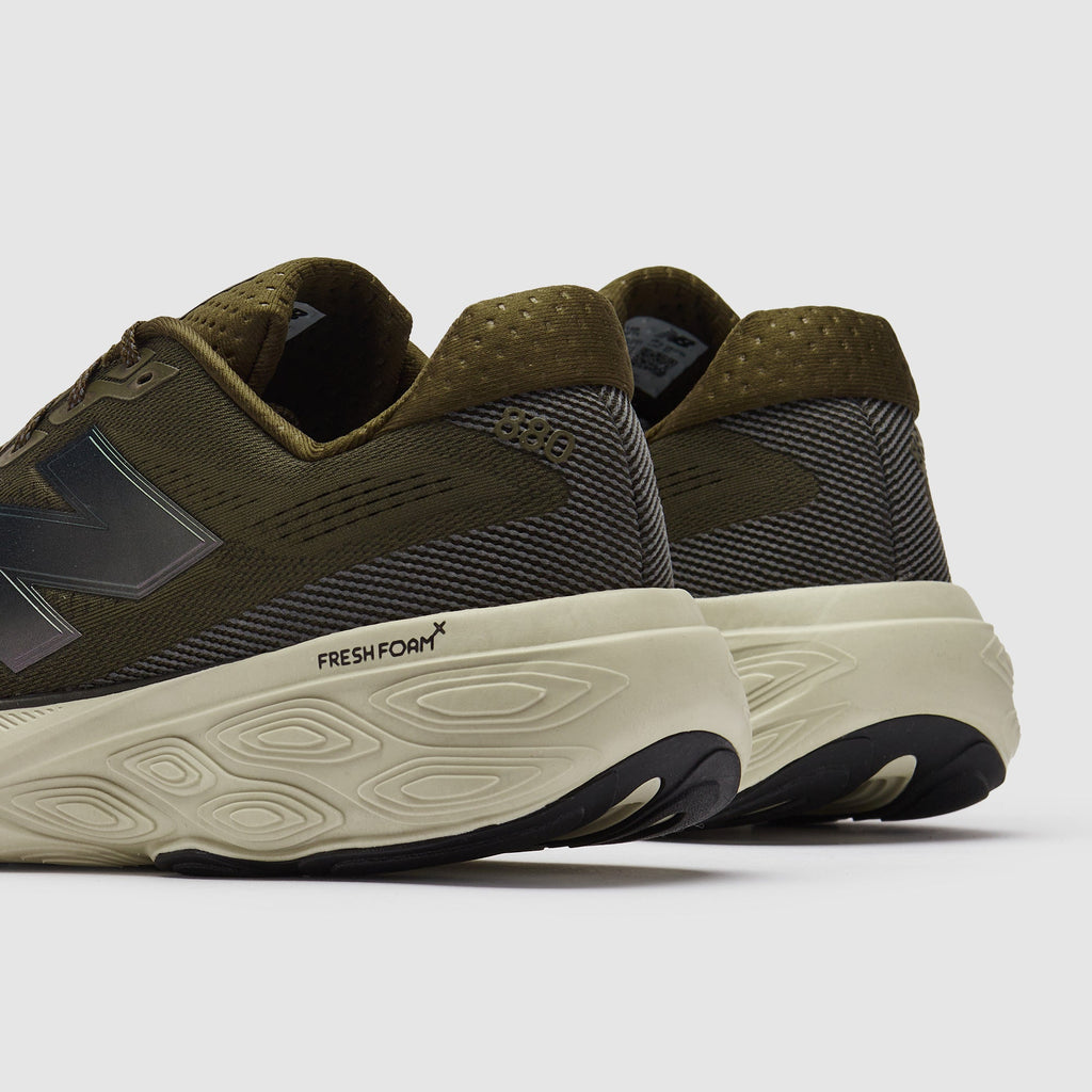 New Balance Fresh Foam X 880 v15