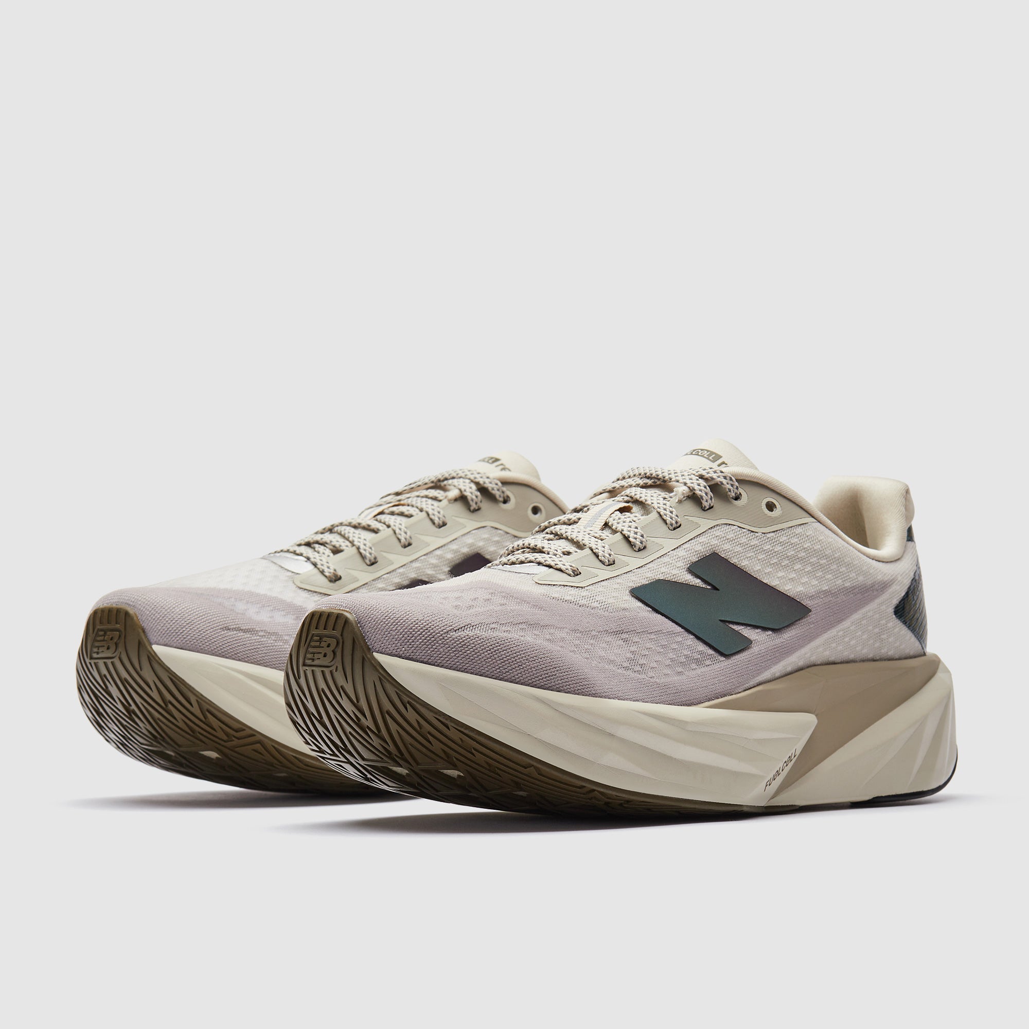 New Balance FuelCell Rebel v5
