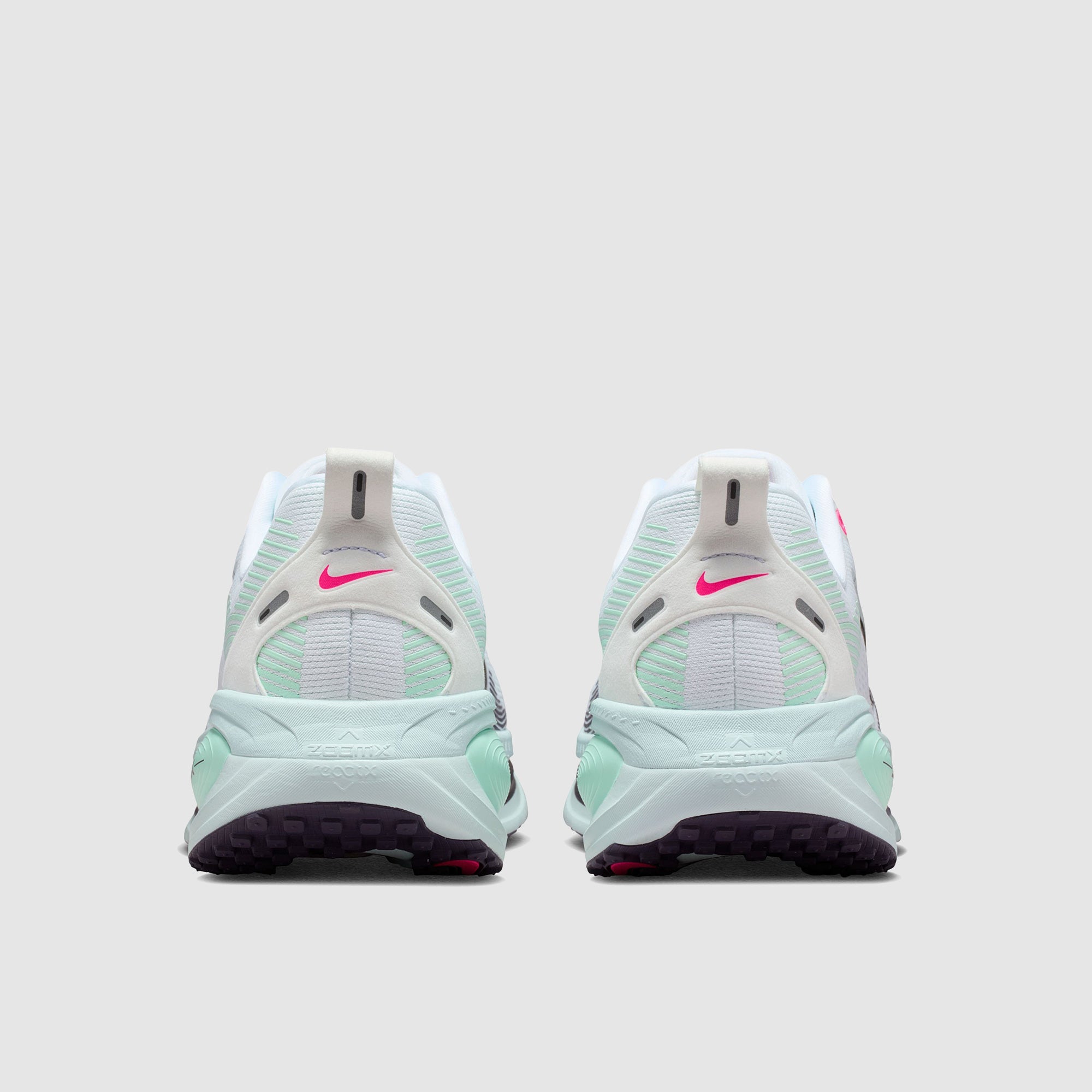 Nike Vomero 18