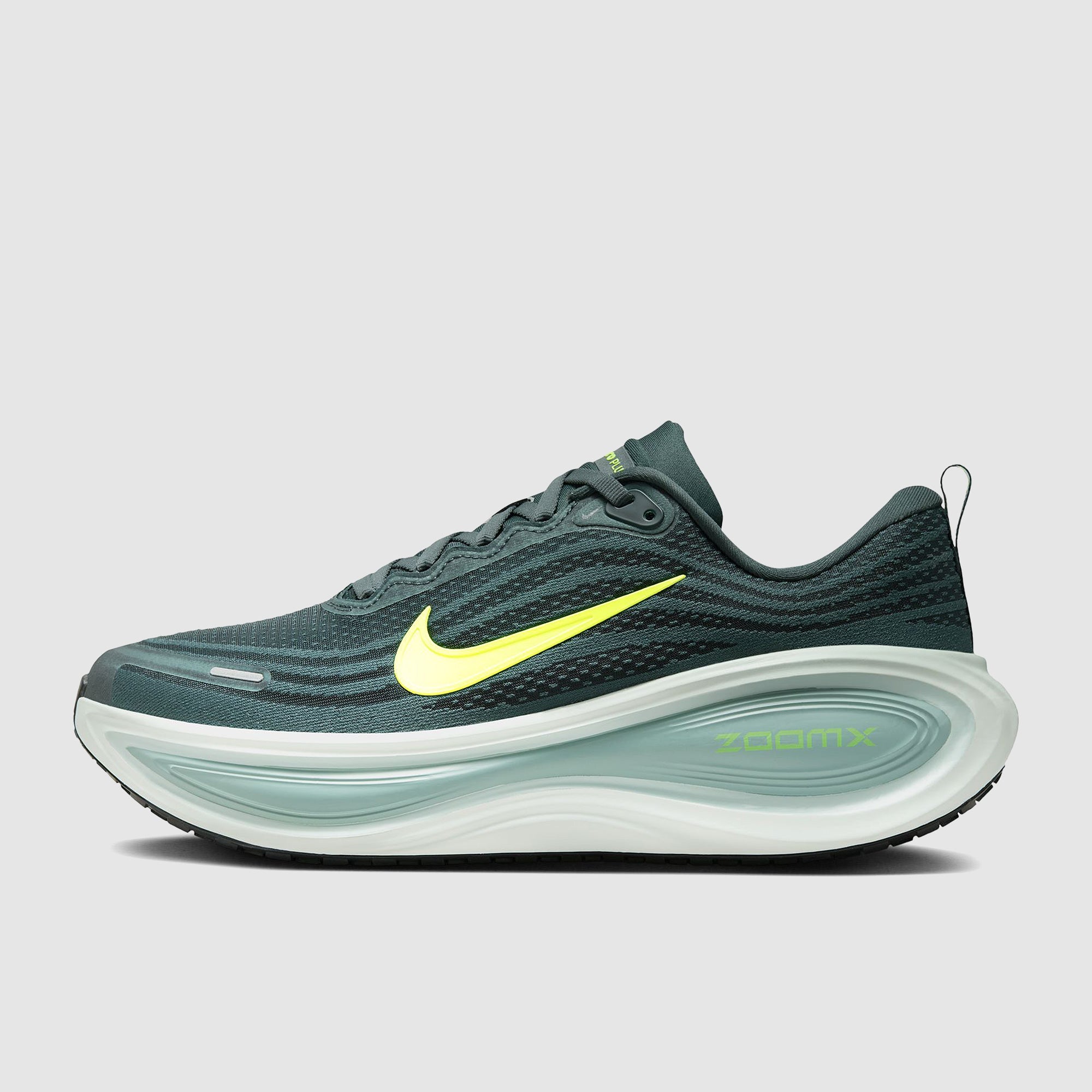 Nike Vomero Plus