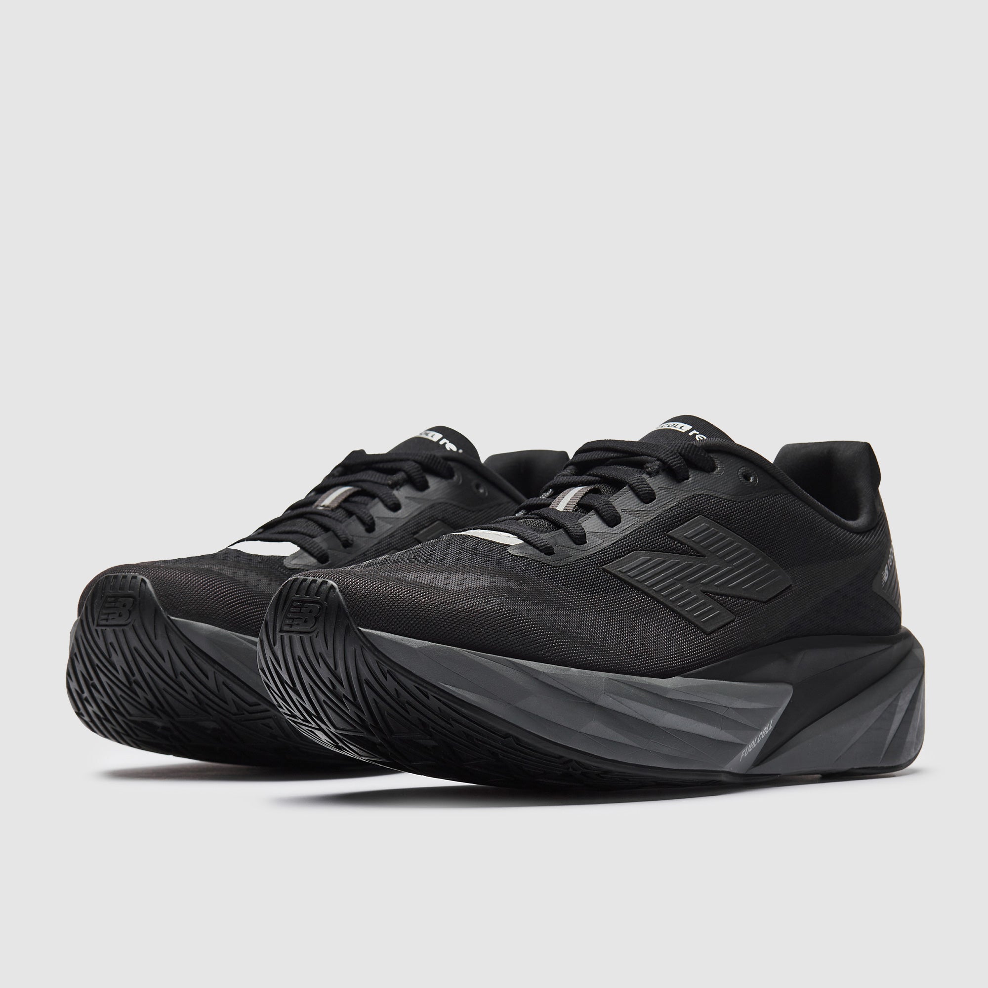 New Balance FuelCell Rebel v5