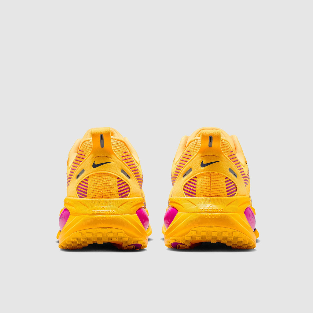 Nike Vomero 18