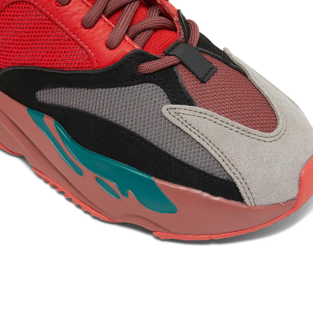 Adidas Yeezy Boost 700 'Hi-Res Red' (2022)