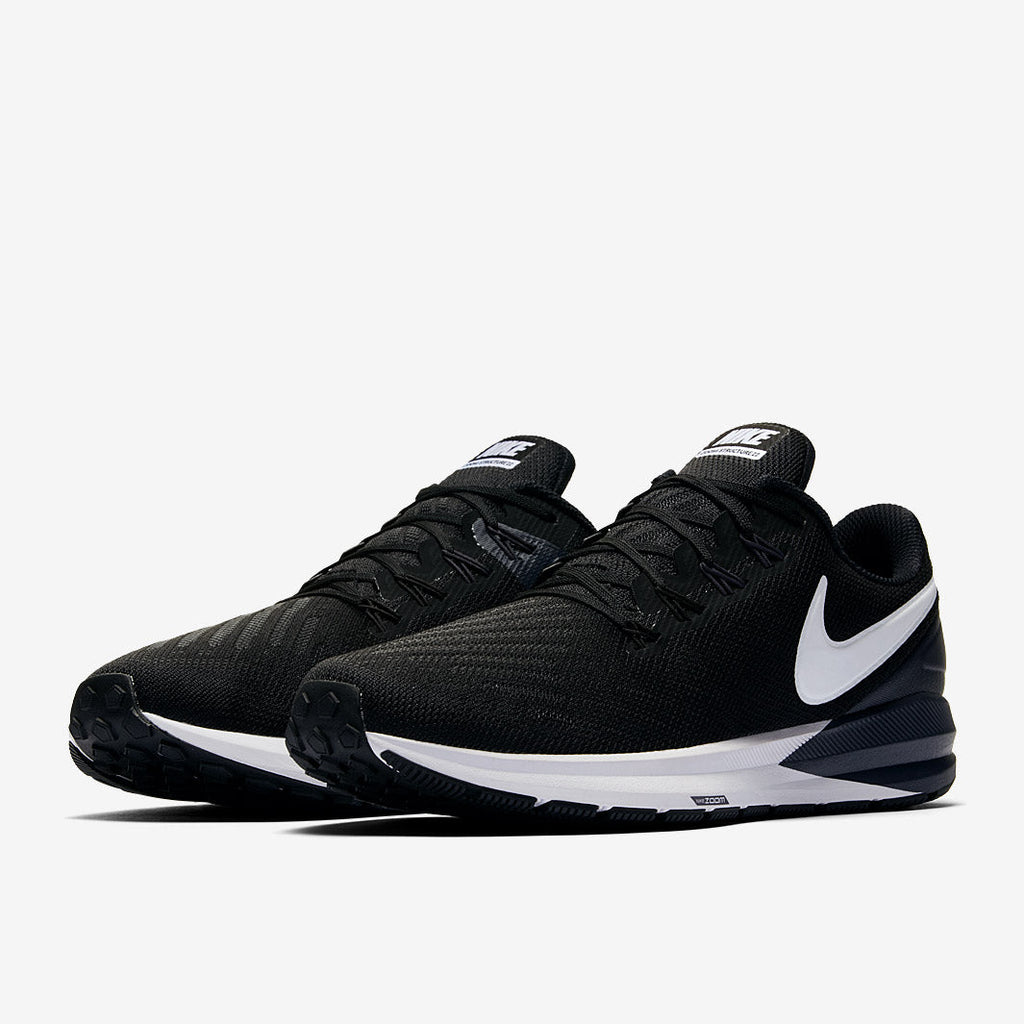 Nike Structure 22