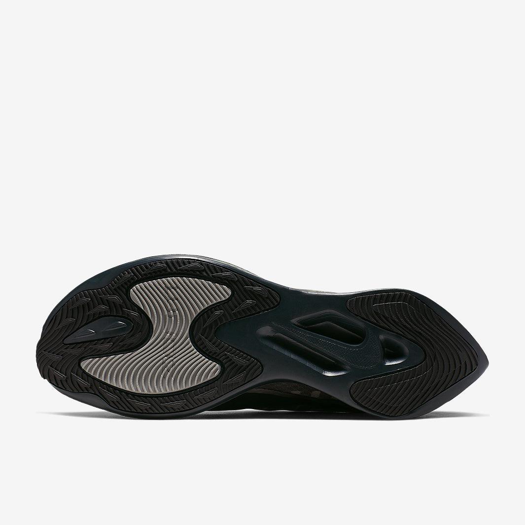 Nike Zoom Gravity