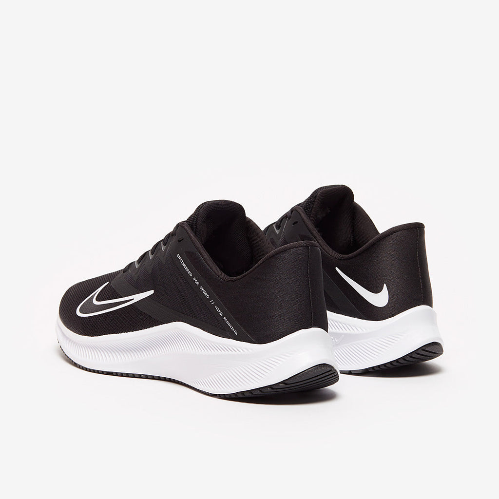 Nike Quest 3