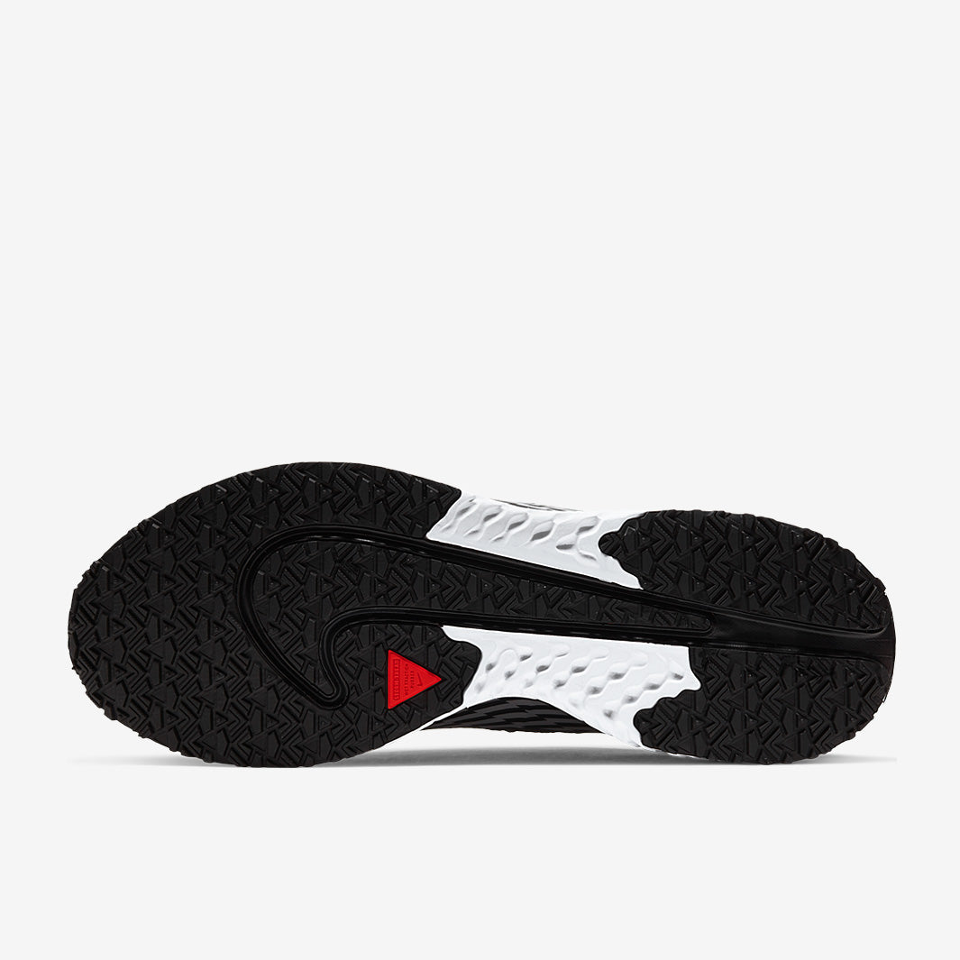 Nike Legend React 3 Shield  - Black/Mtlc Dark Grey-Dk Smoke Grey