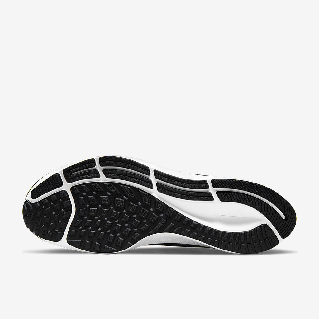 Nike Air Zoom Pegasus 38 - Black/Black-Action Green