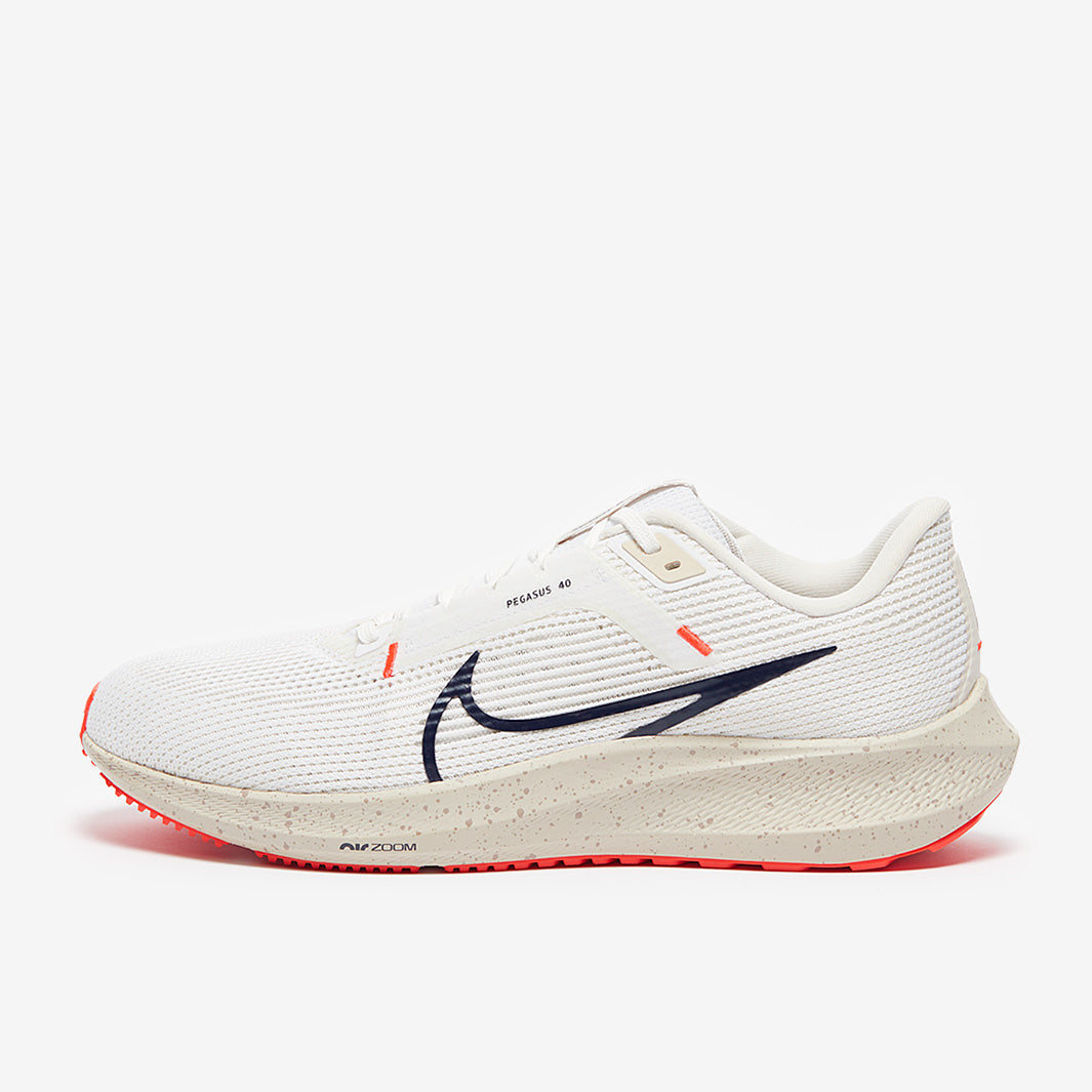 Nike Air Zoom Pegasus 40 - White/Obsidian-Lt Orewood Brn