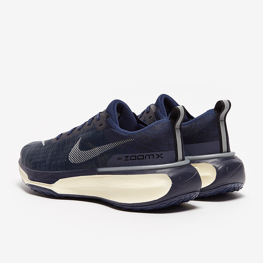 Nike Invincible Run Flyknit 3