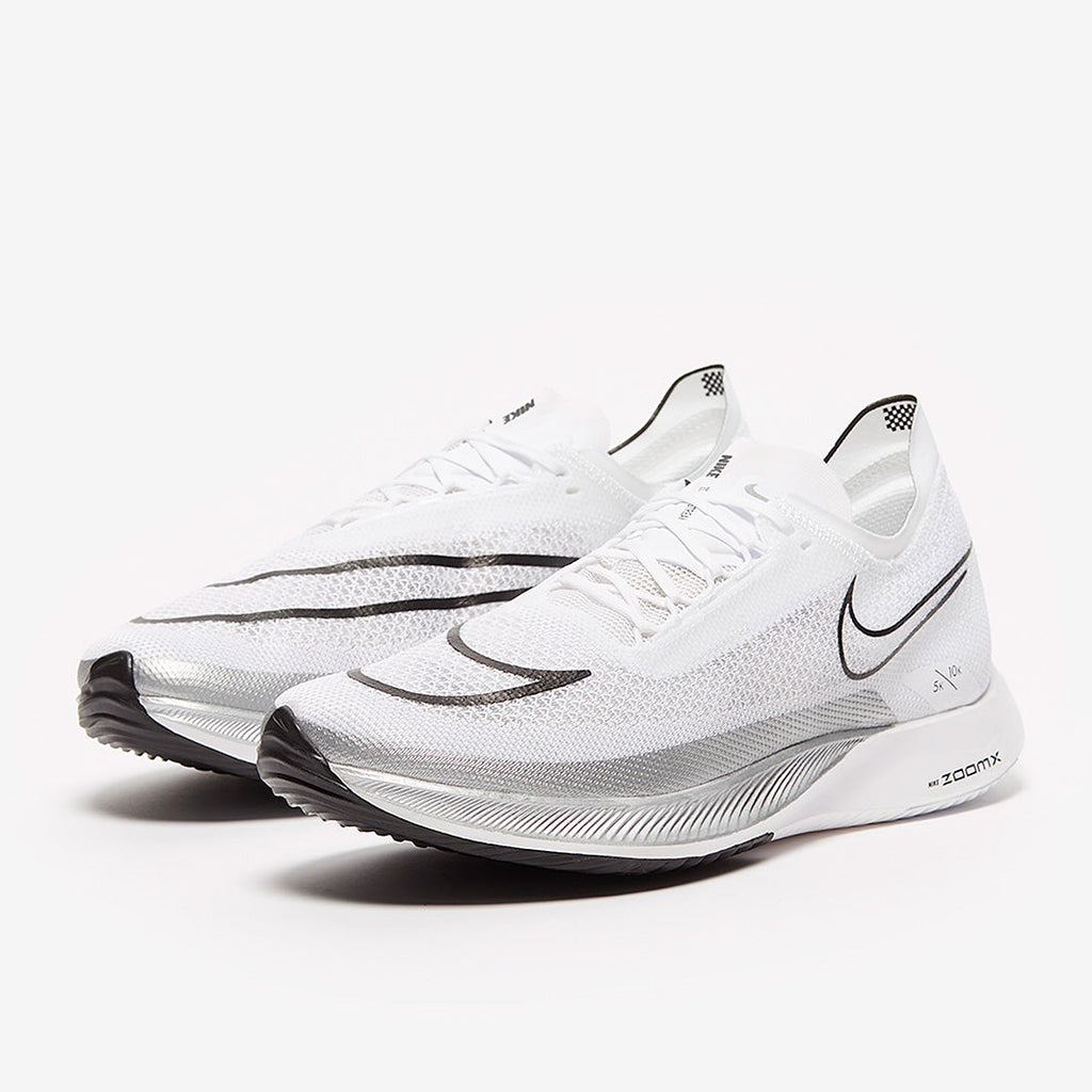 Nike Streakfly - White/Black