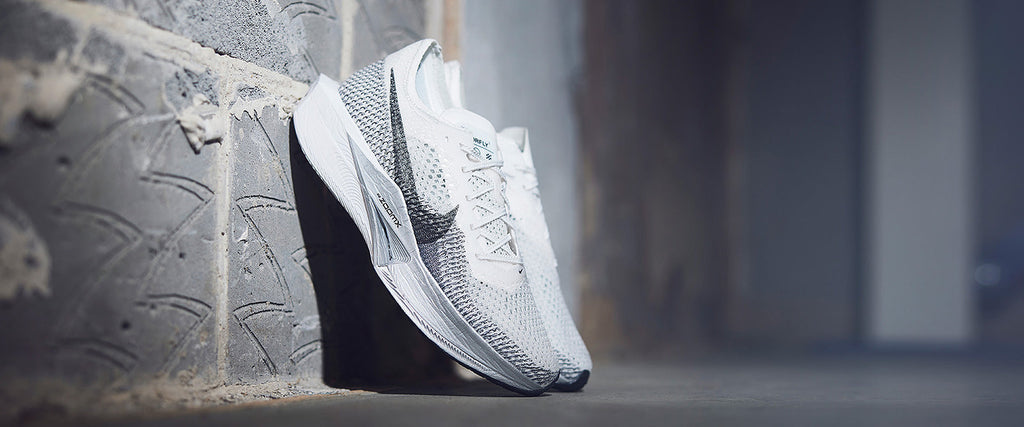 Nike Vaporfly 3 - White/Dk Smoke Grey