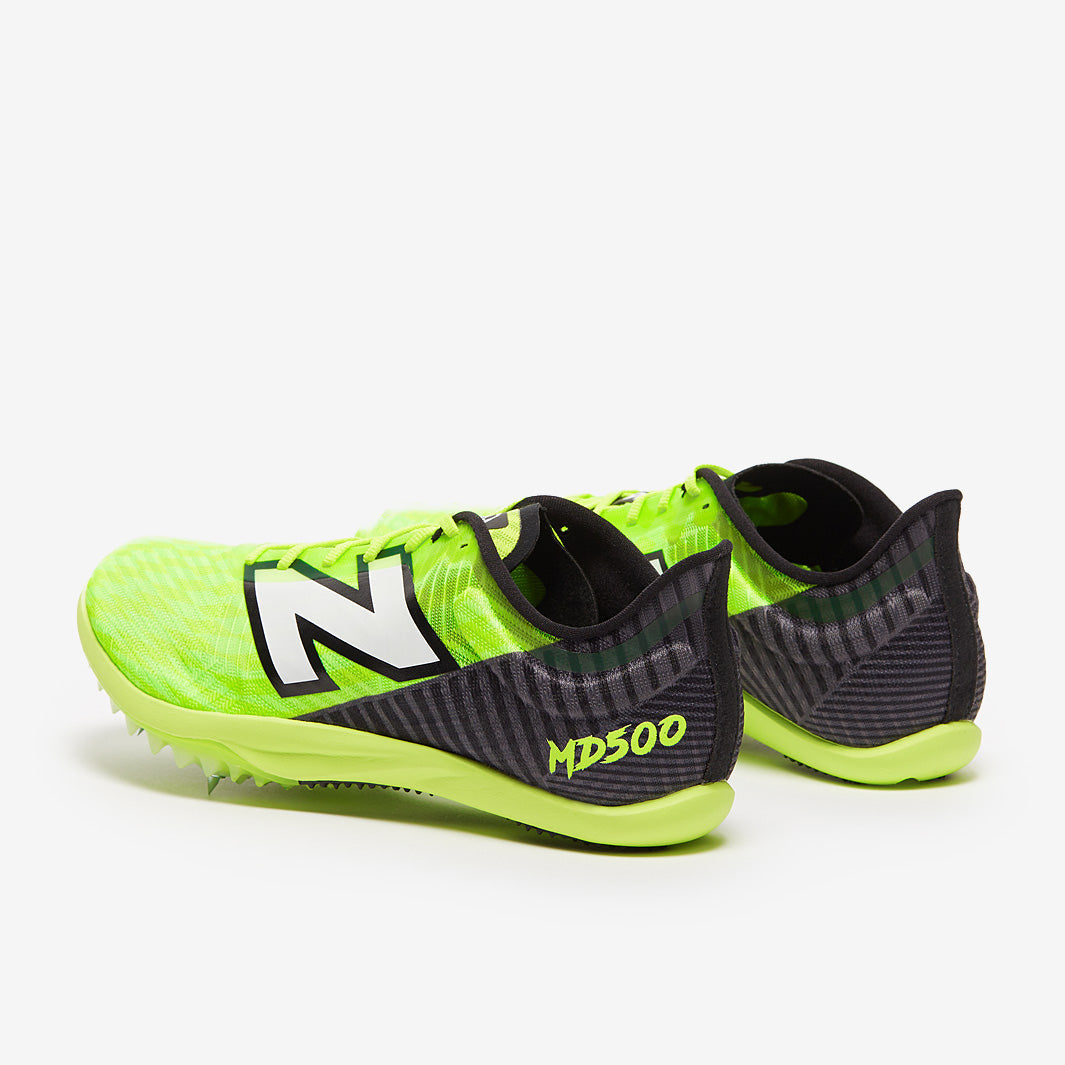 New Balance FuelCell MD500 V9
