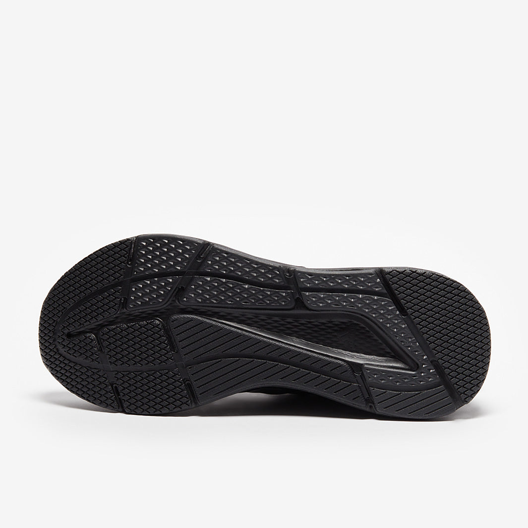 adidas Questar
