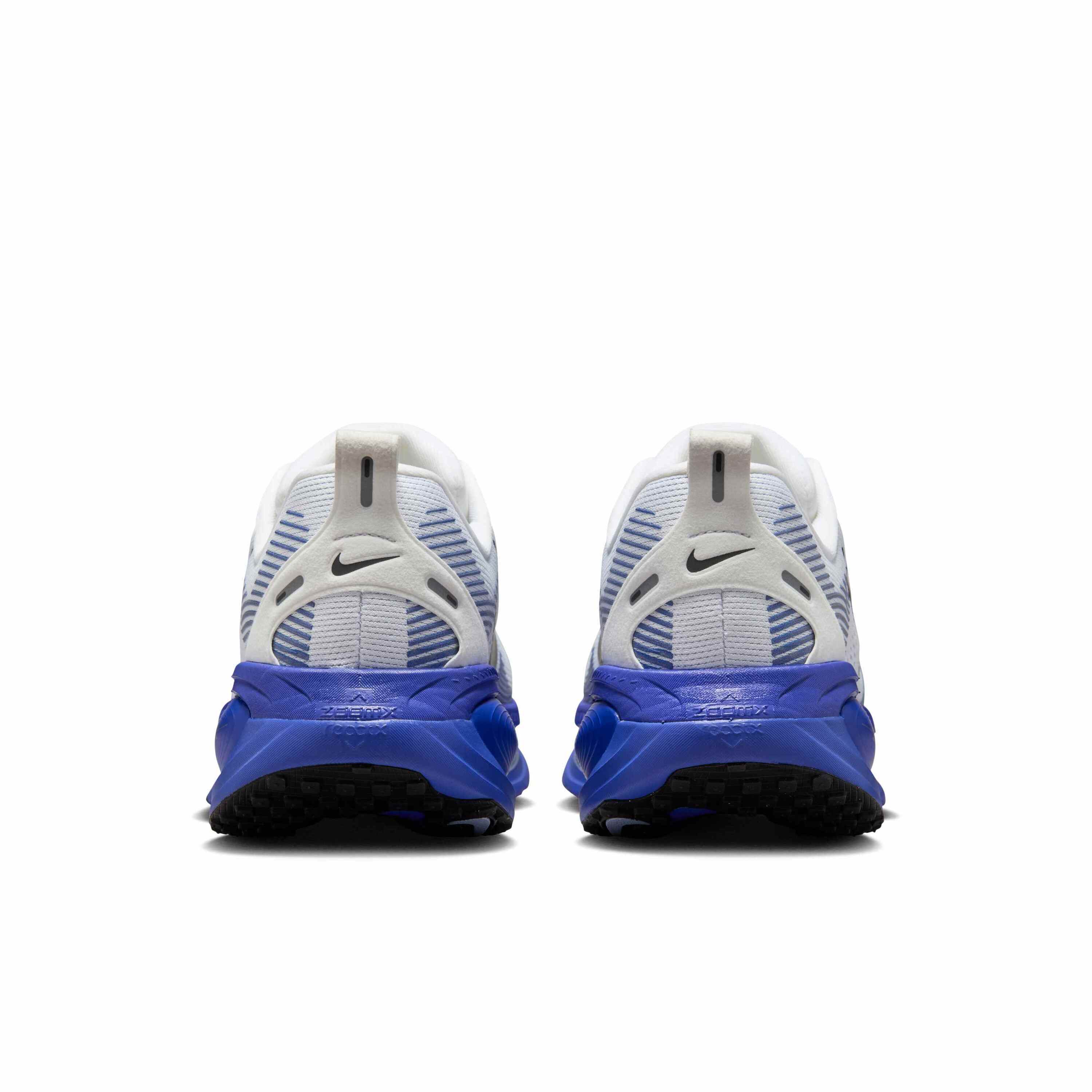 Nike Vomero 18